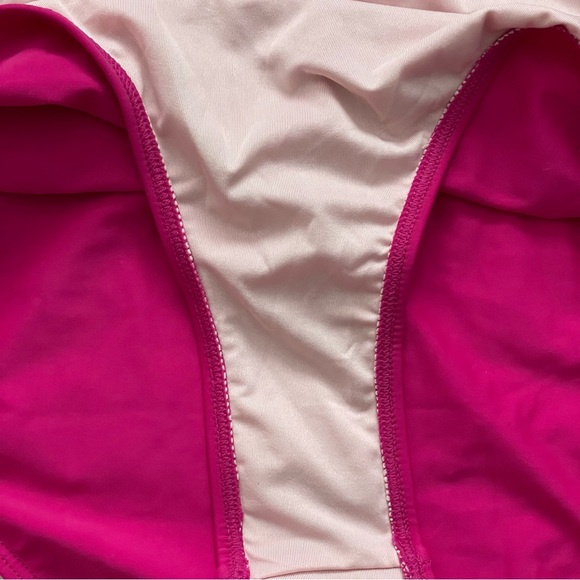 NWT CUPSHE Women’s Deep V-Neck Ruffled Lace Up One Piece Swimsuit Hot Pink Small - Picture 10 of 13